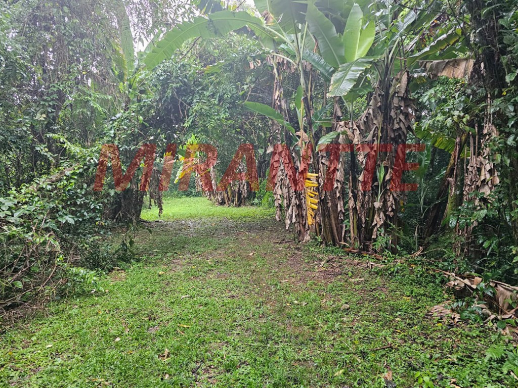 Terreno de 1.08m² em Serra Da Cantareira