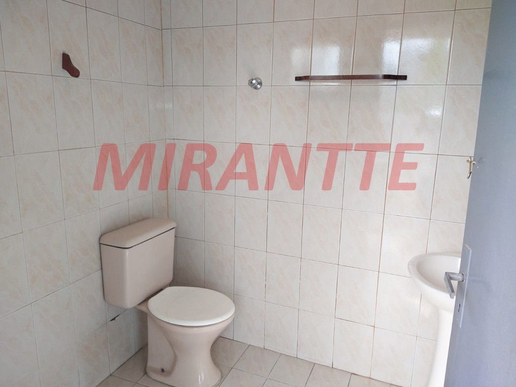 Sobrado de 380m² com 3 quartos em Vila Galvão