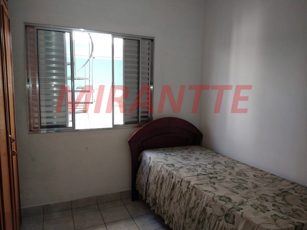 Sobrado de 380m² com 3 quartos em Vila Galvão