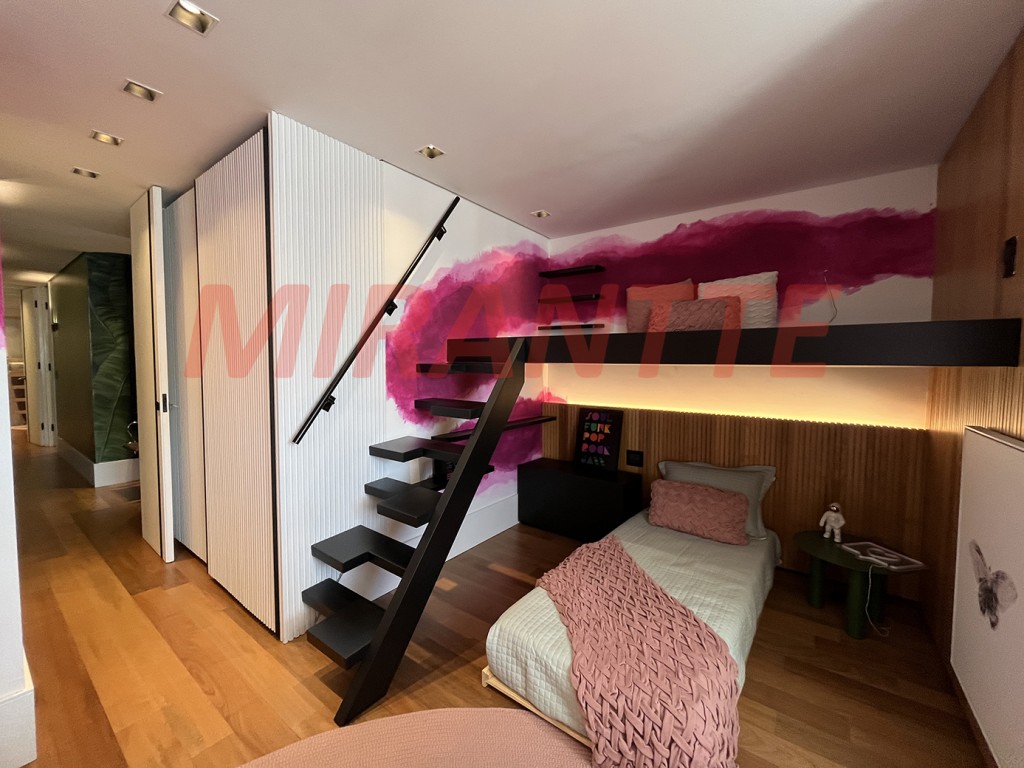 Cobertura de 488m² com 5 quartos em Santana