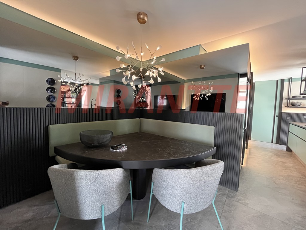 Cobertura de 488m² com 5 quartos em Santana