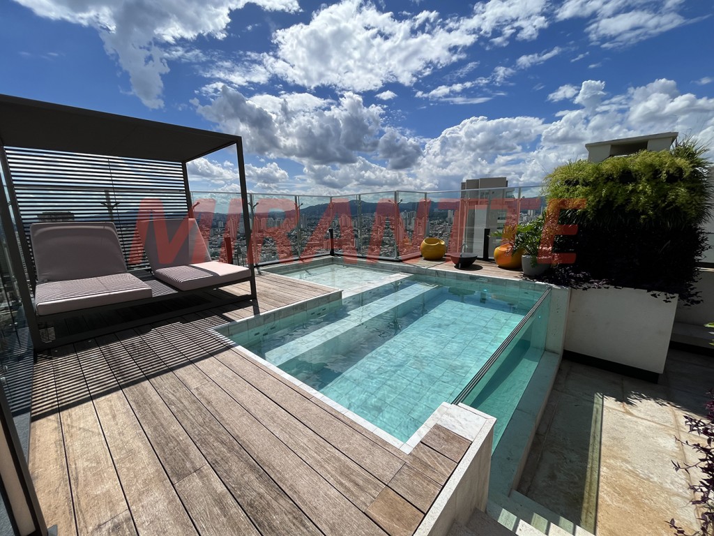 Cobertura de 488m² com 5 quartos em Santana