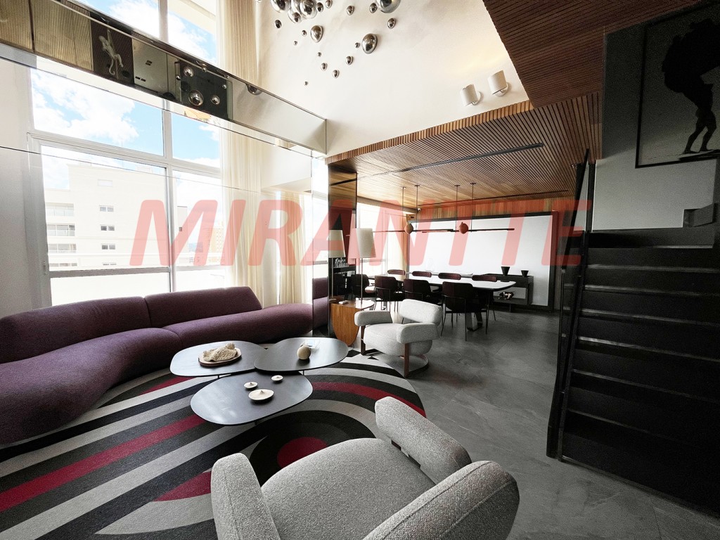Cobertura de 488m² com 5 quartos em Santana