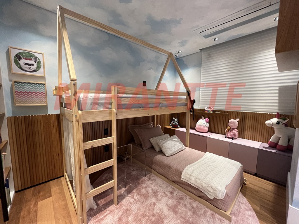 Cobertura de 488m² com 5 quartos em Santana