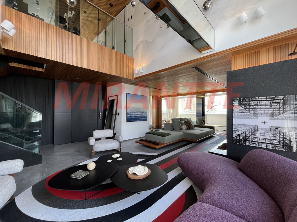 Cobertura de 488m² com 5 quartos em Santana