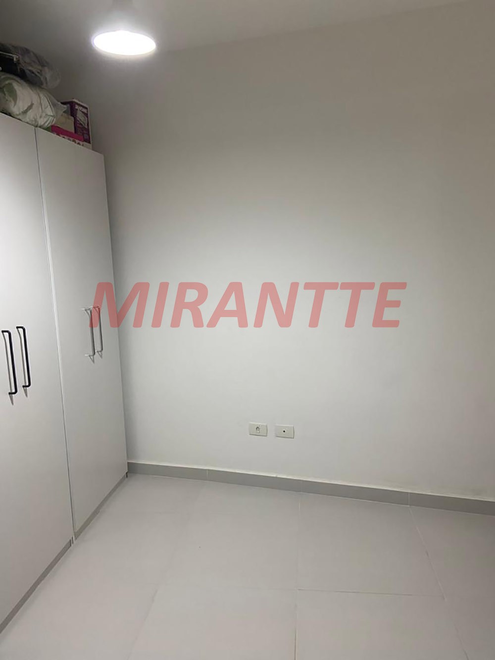 Apartamento com 2 quartos em Vila Mazzei