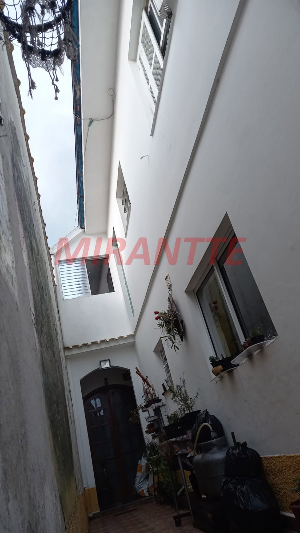 Sobrado de 105m² com 3 quartos em Pedra Branca