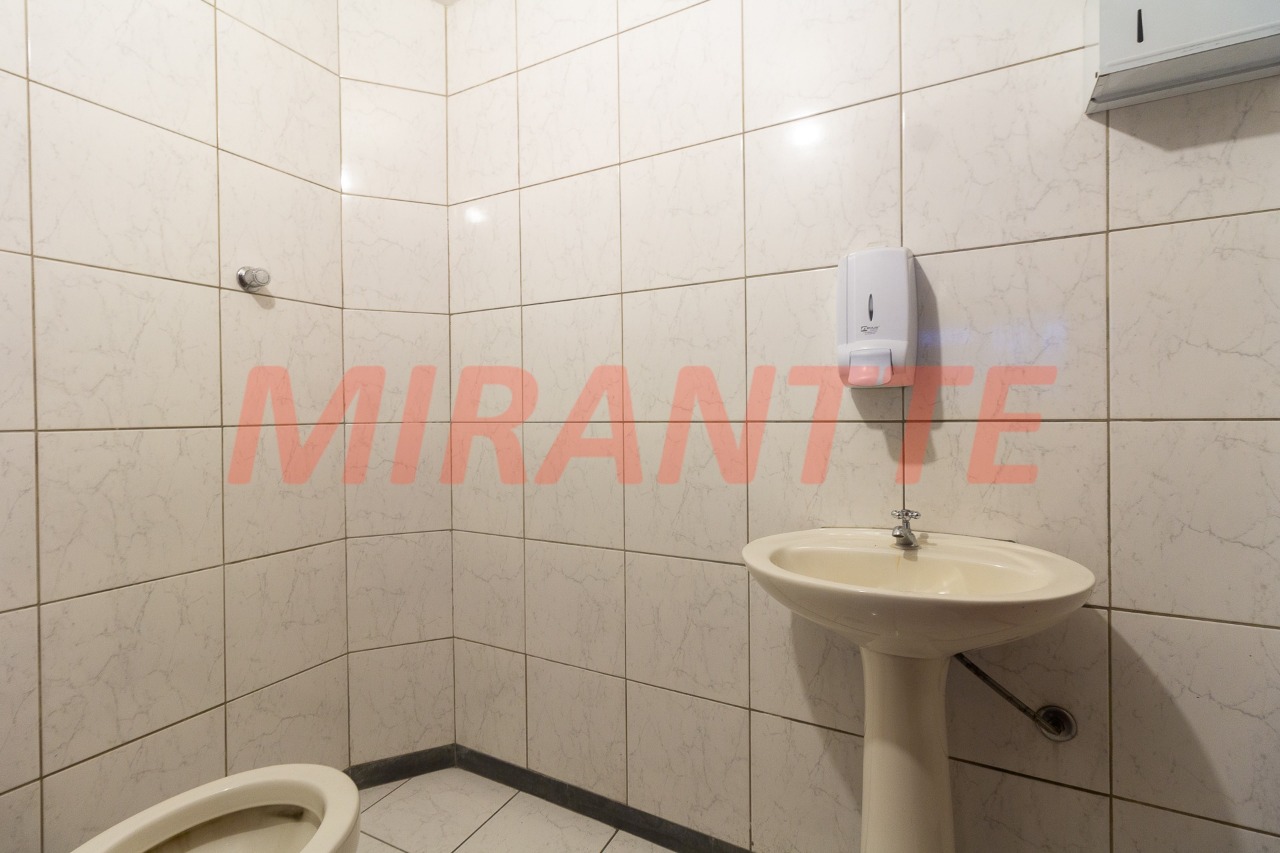 Comercial de 480m² em Vila Nelson
