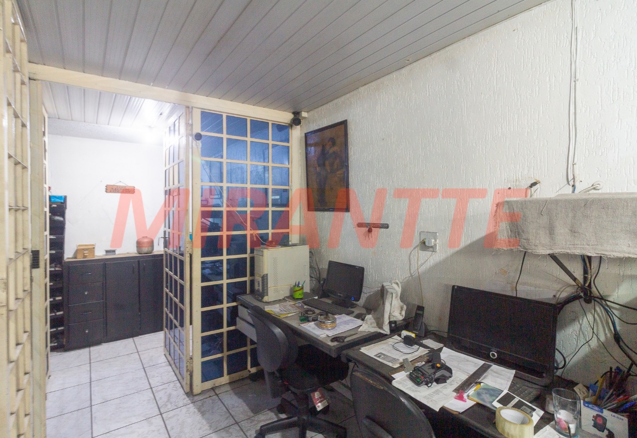 Comercial de 480m² em Vila Nelson