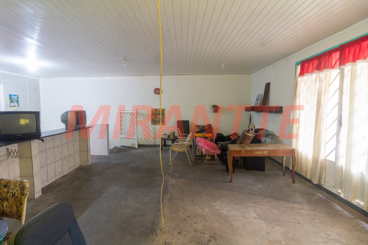 Comercial de 480m² em Vila Nelson