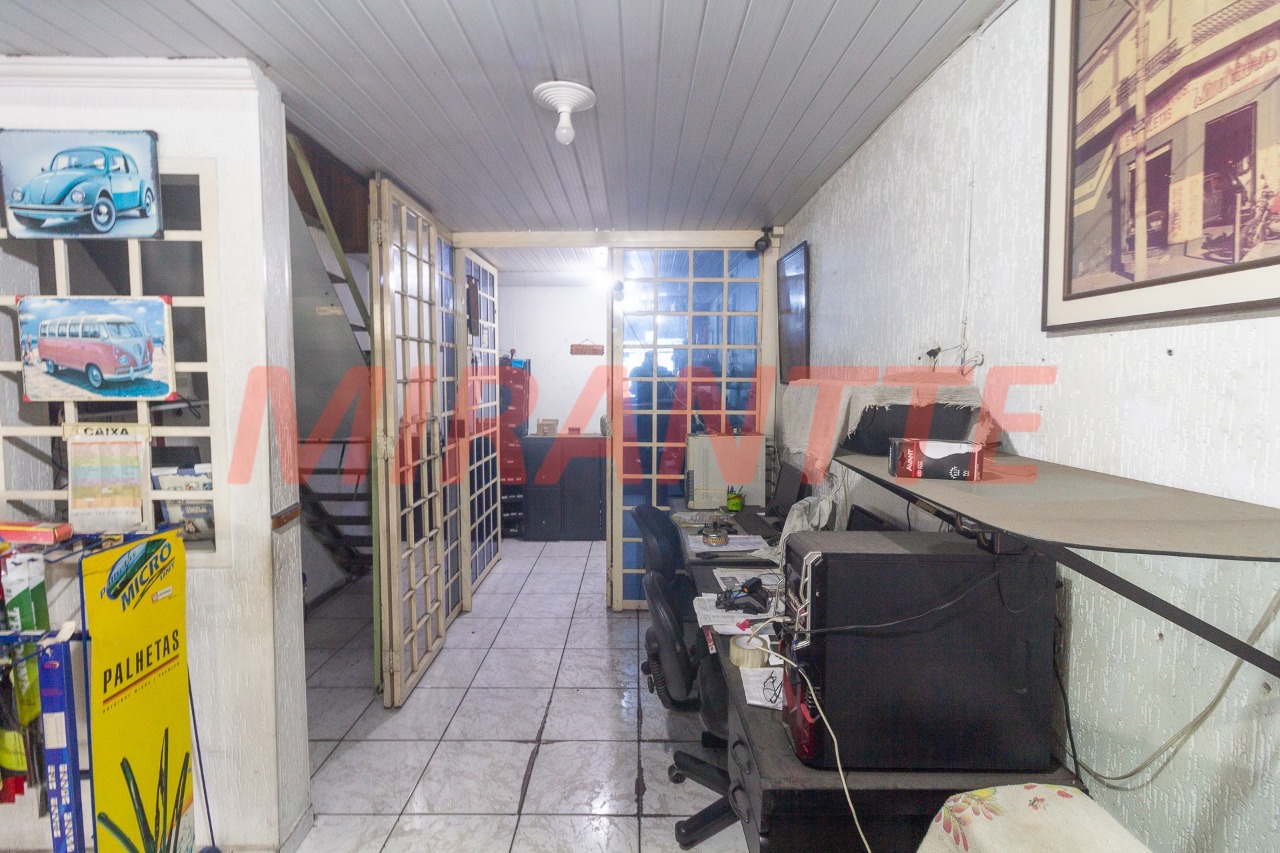 Comercial de 480m² em Vila Nelson