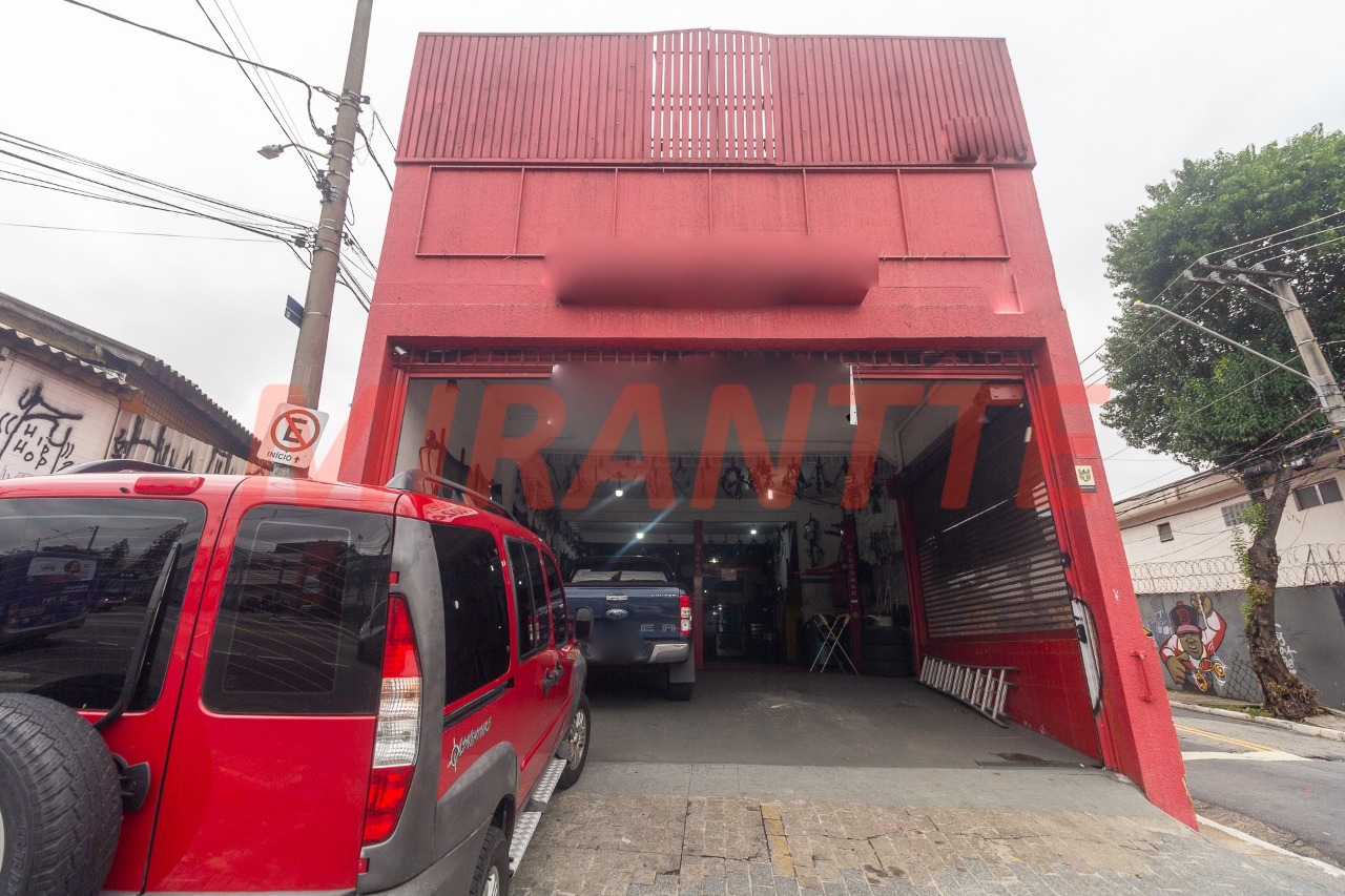 Comercial de 480m² em Vila Nelson