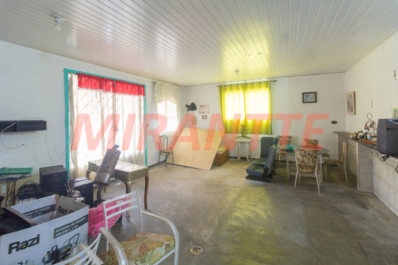 Comercial de 480m² em Vila Nelson