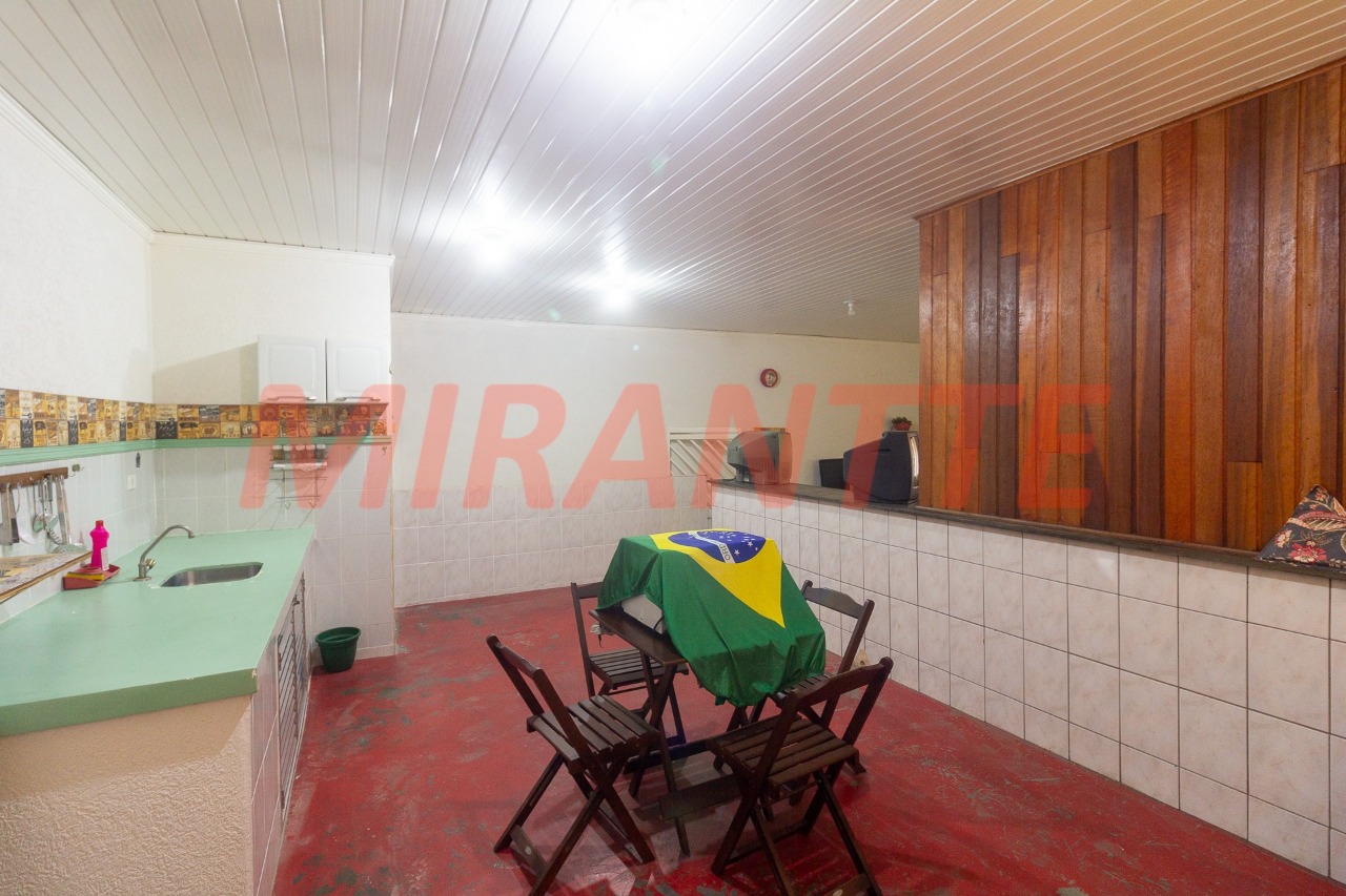 Comercial de 480m² em Vila Nelson