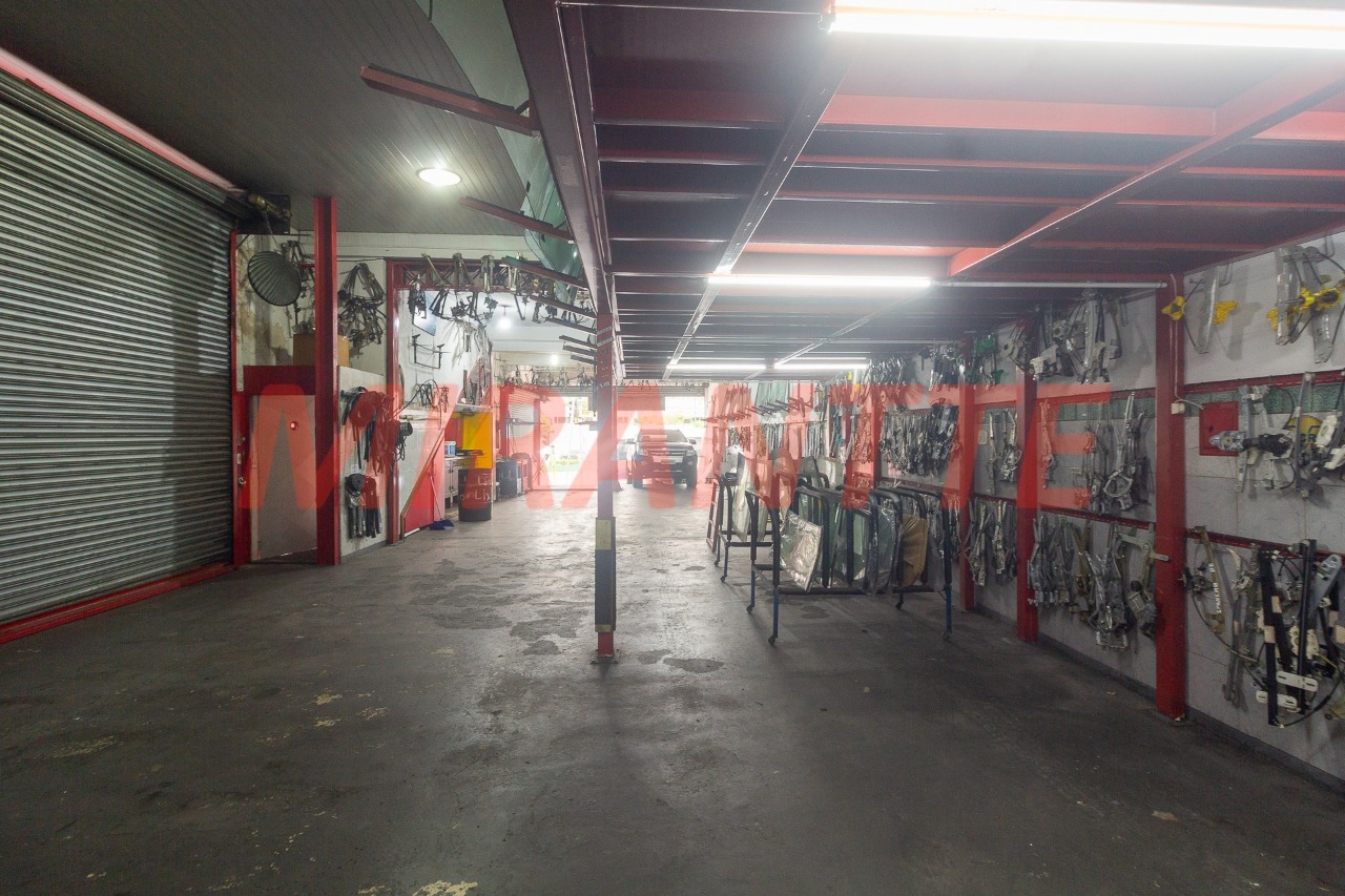 Comercial de 480m² em Vila Nelson