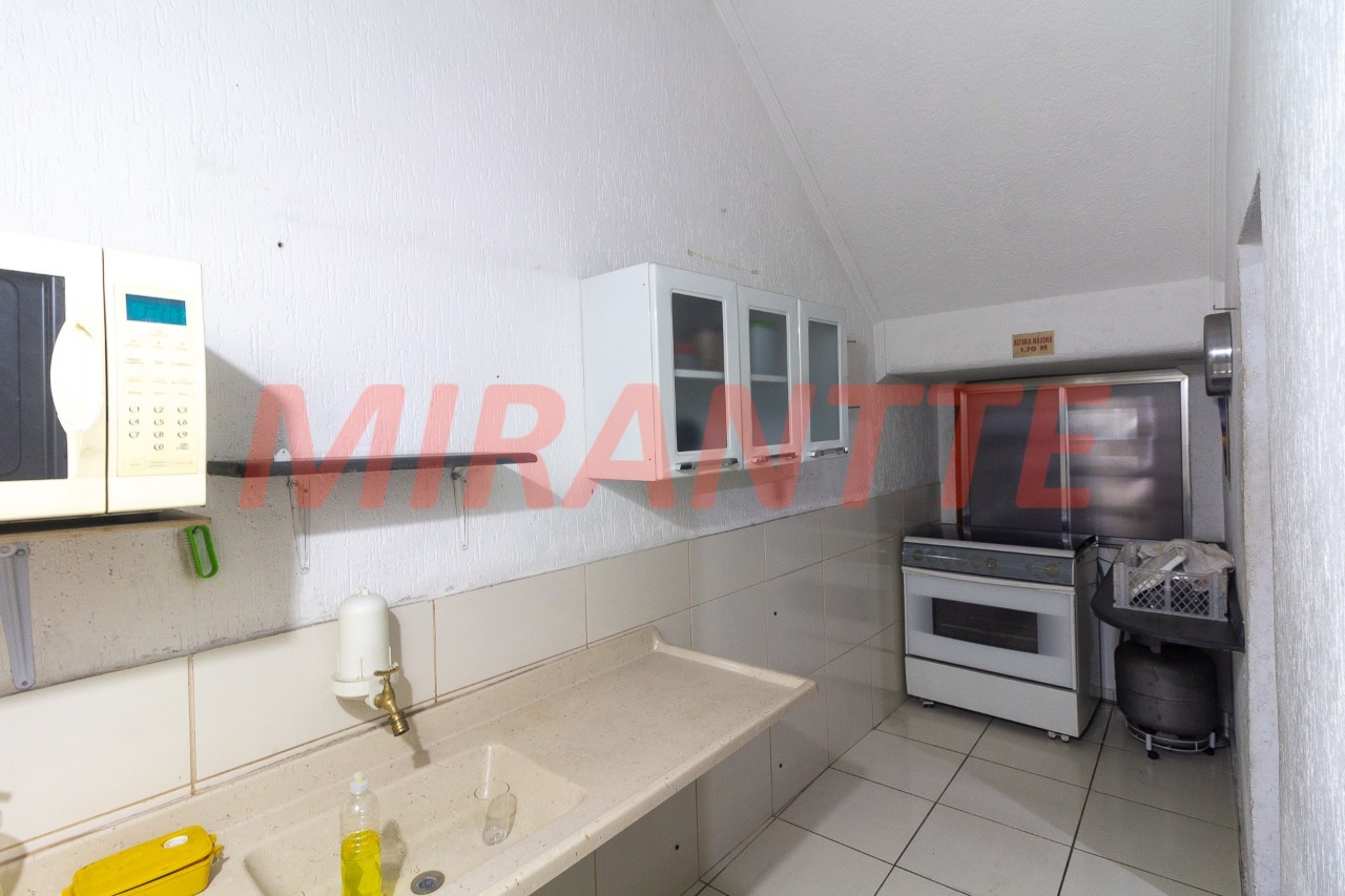 Comercial de 480m² em Vila Nelson