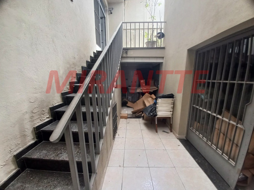 Casa terrea de 184m² com 3 quartos em Vila Nivi