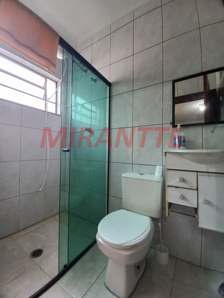 Casa terrea de 184m² com 3 quartos em Vila Nivi