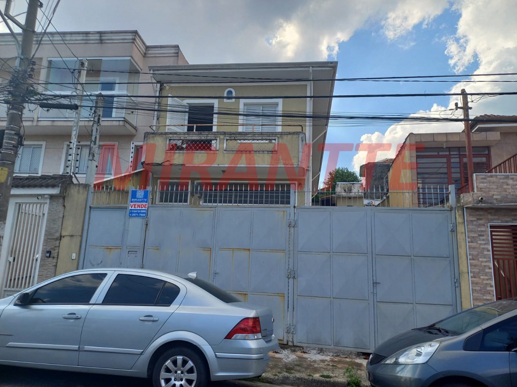 Casa terrea de 184m² com 3 quartos em Vila Nivi
