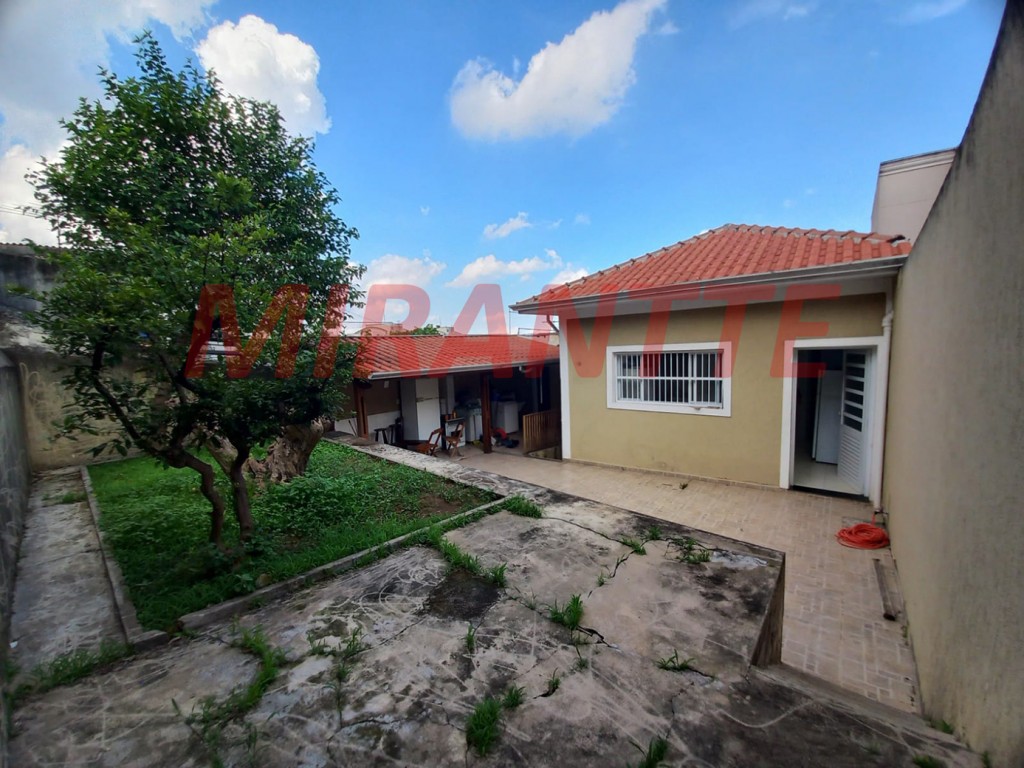 Casa terrea de 184m² com 3 quartos em Vila Nivi