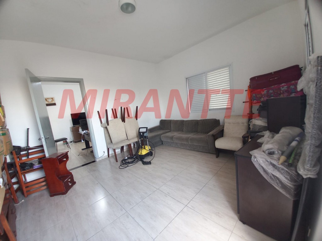 Casa terrea de 184m² com 3 quartos em Vila Nivi