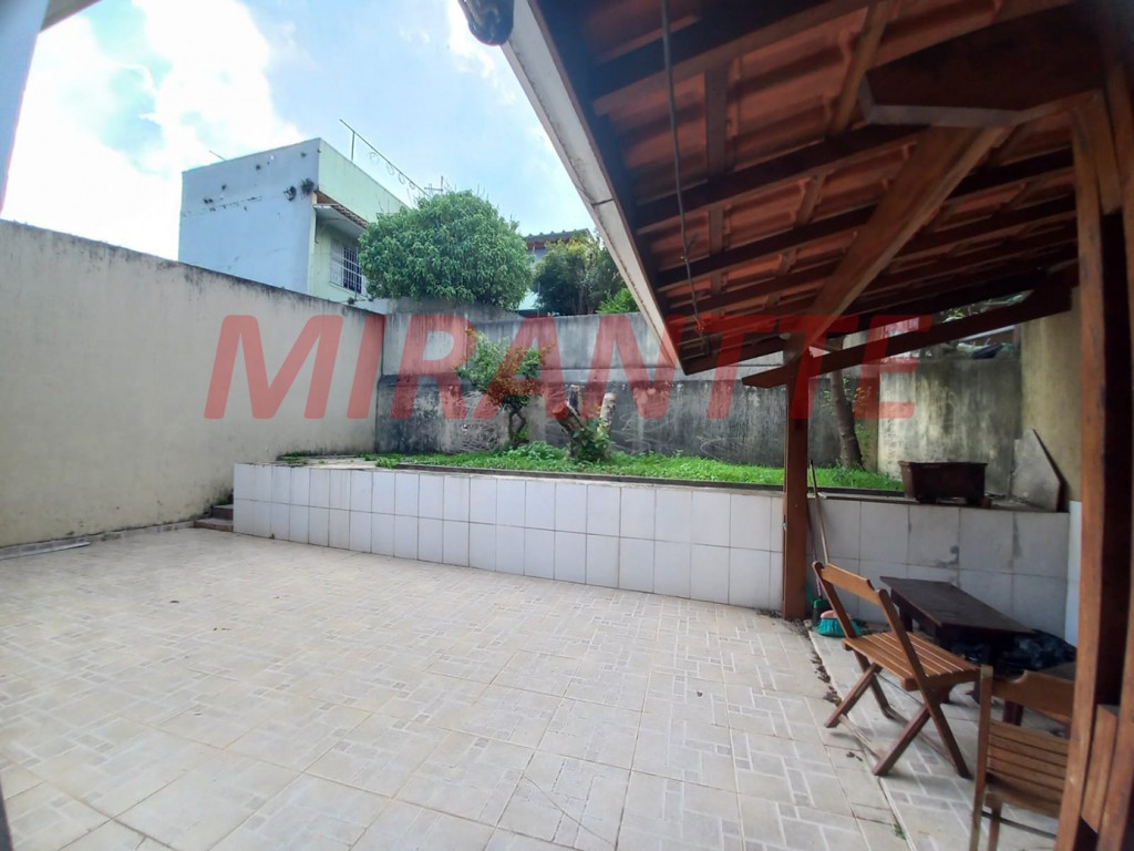 Casa terrea de 184m² com 3 quartos em Vila Nivi