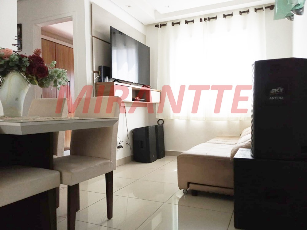 Apartamento de 43m² com 2 quartos em Vila Gustavo