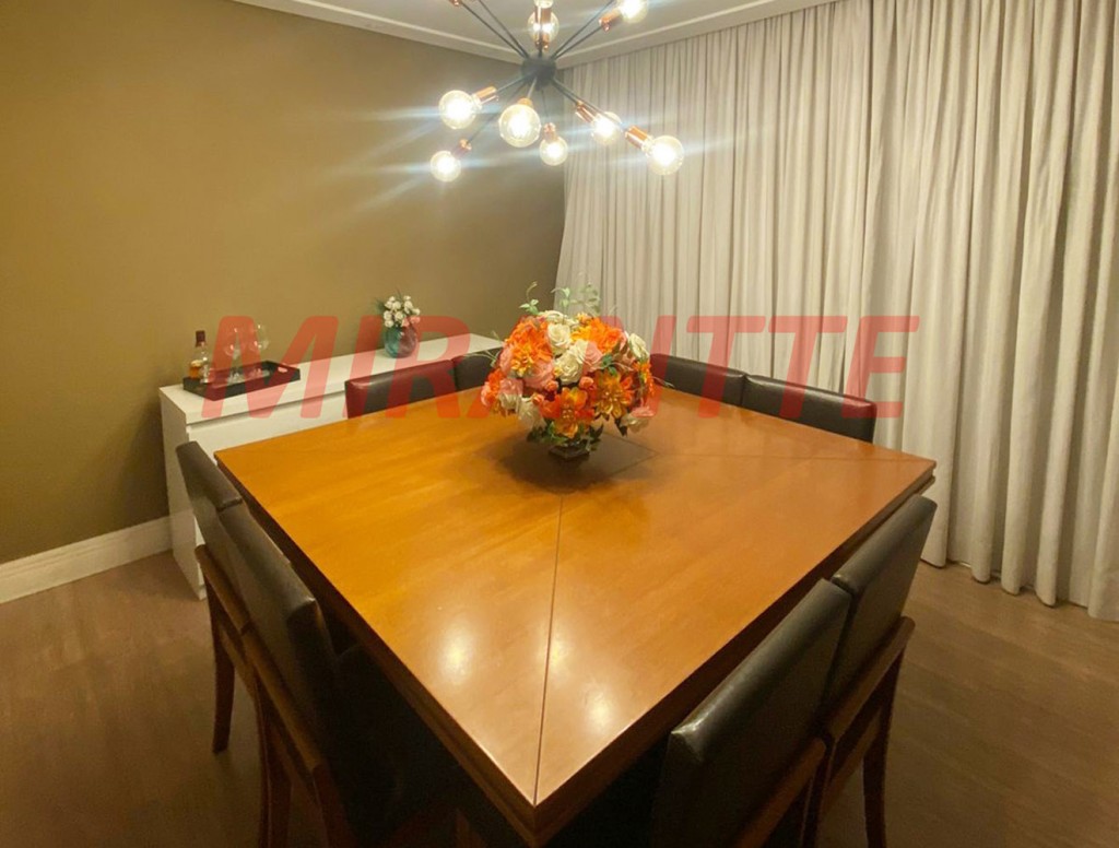 Apartamento com 3 quartos em Jardim Zaira