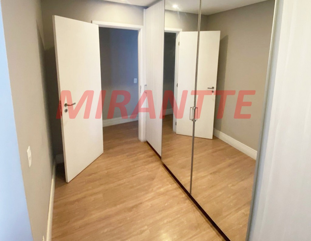 Apartamento com 3 quartos em Jardim Zaira