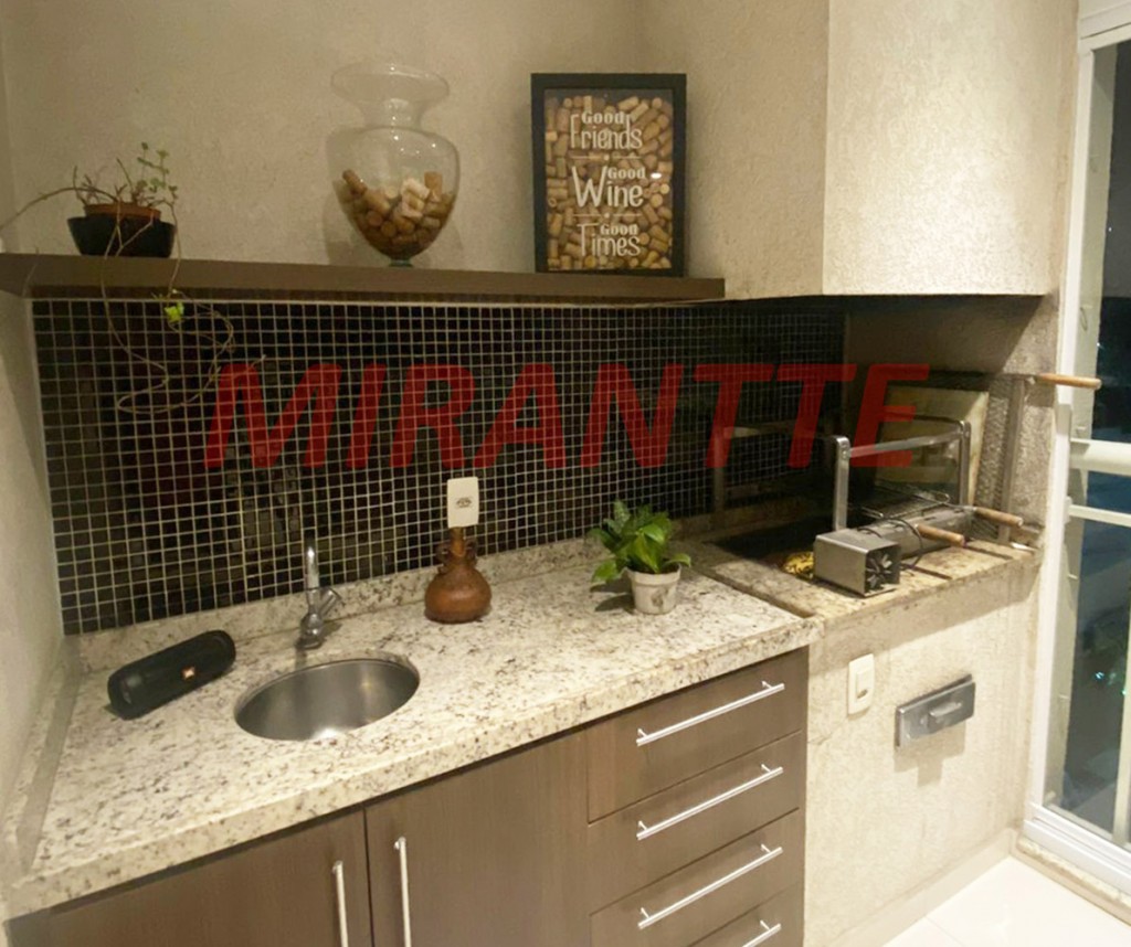 Apartamento com 3 quartos em Jardim Zaira