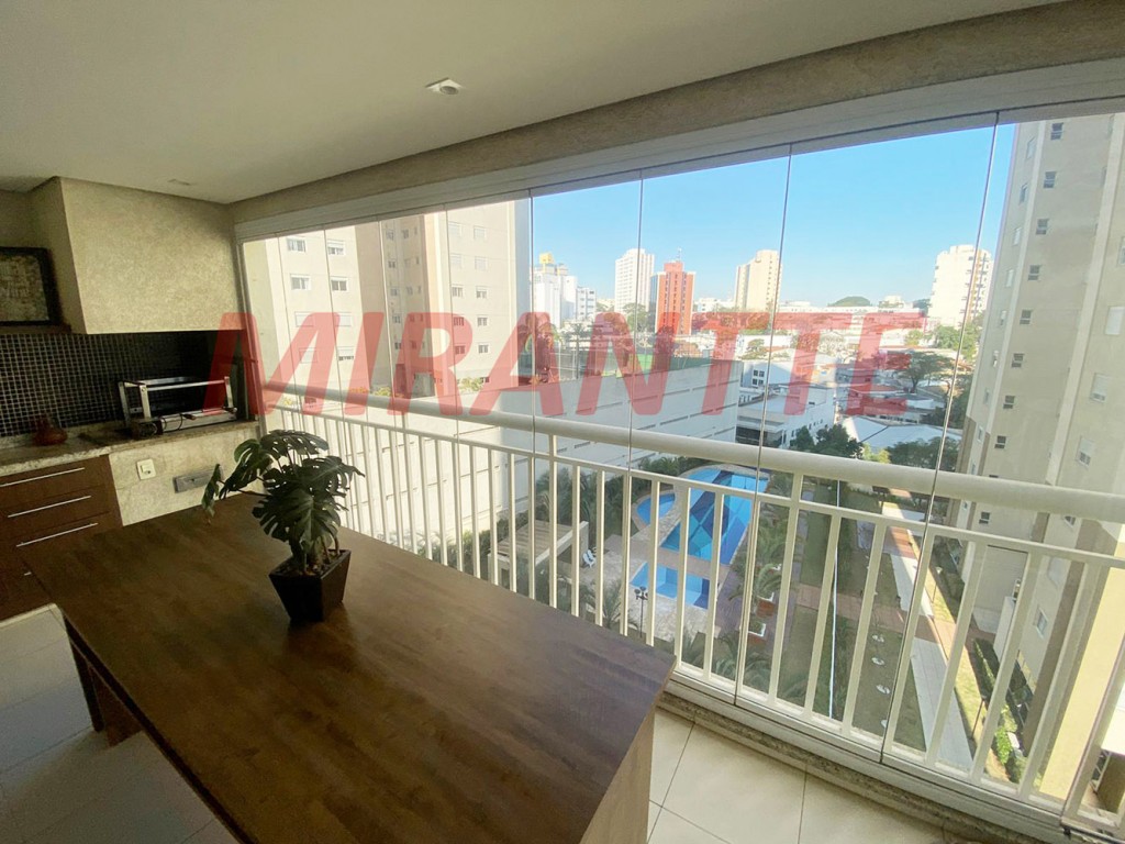Apartamento com 3 quartos em Jardim Zaira