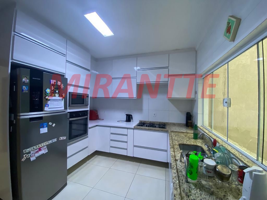 Sobrado de 150m² com 3 quartos em Vila Amelia