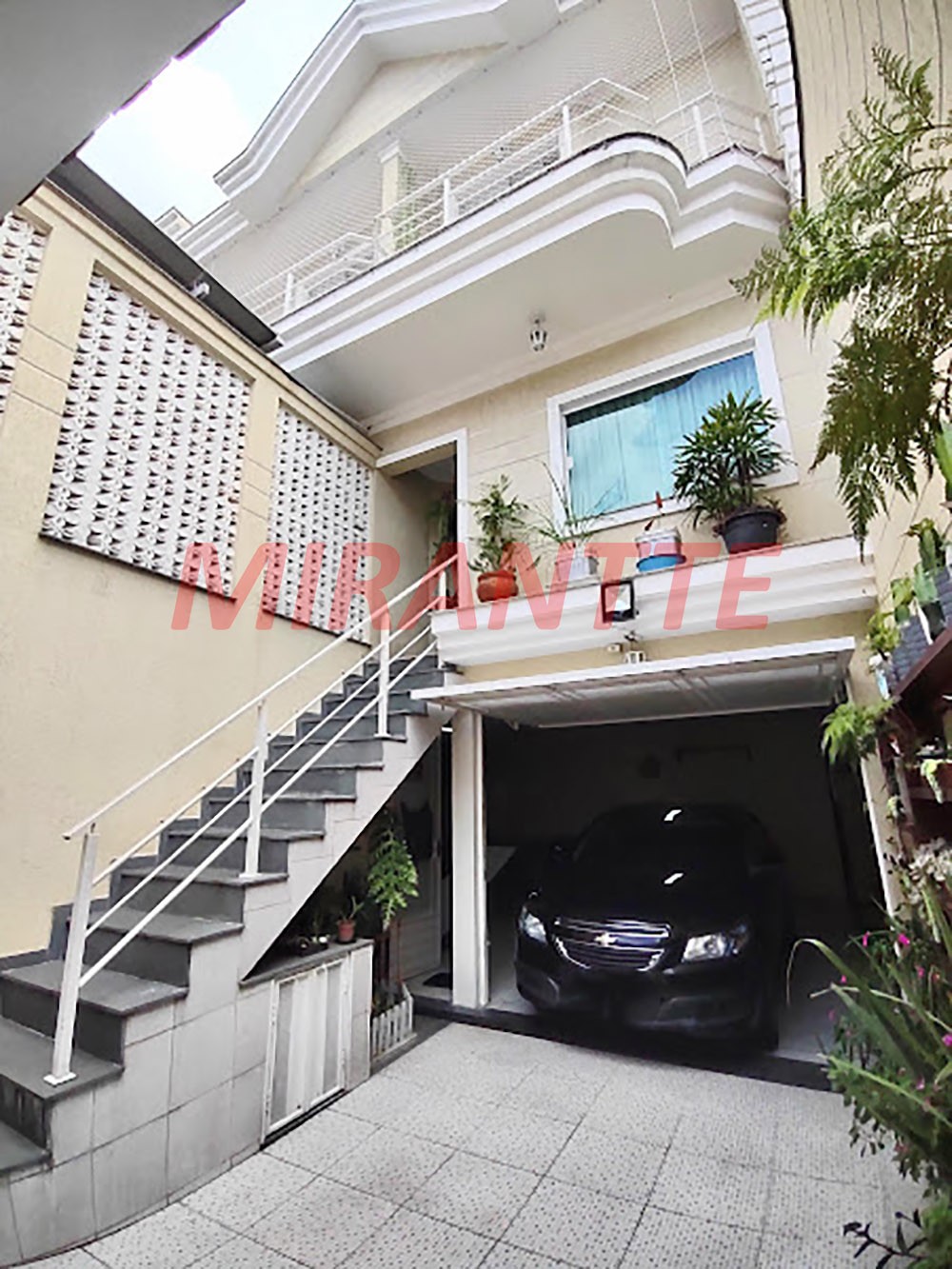 Sobrado de 122m² com 2 quartos em Parada Inglesa