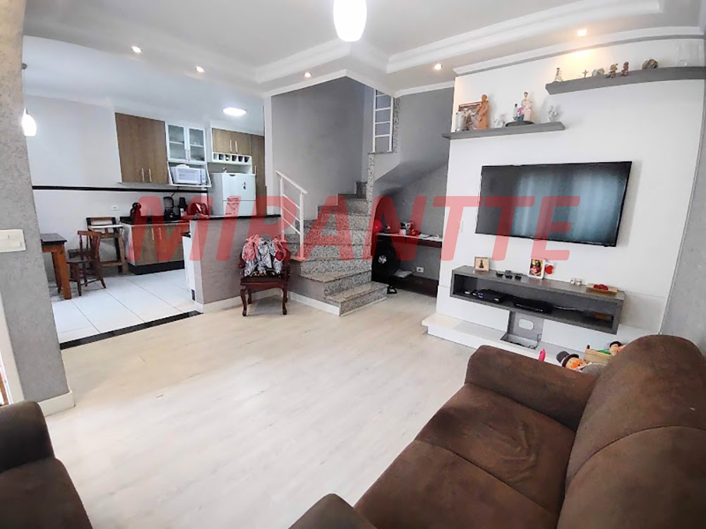 Sobrado de 122m² com 2 quartos em Parada Inglesa