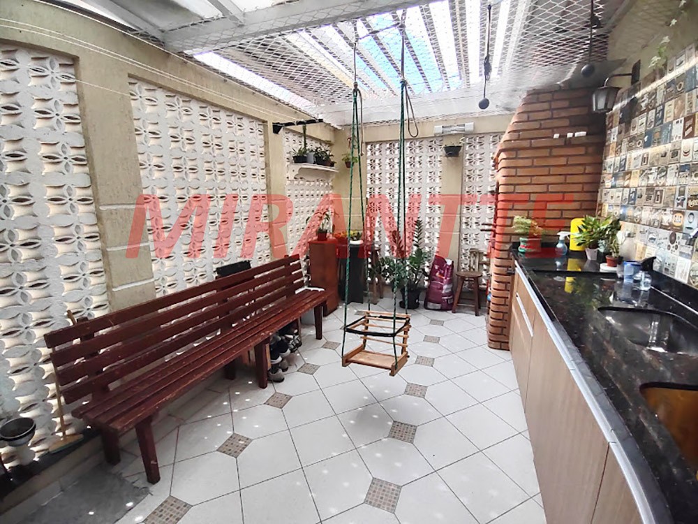 Sobrado de 122m² com 2 quartos em Parada Inglesa