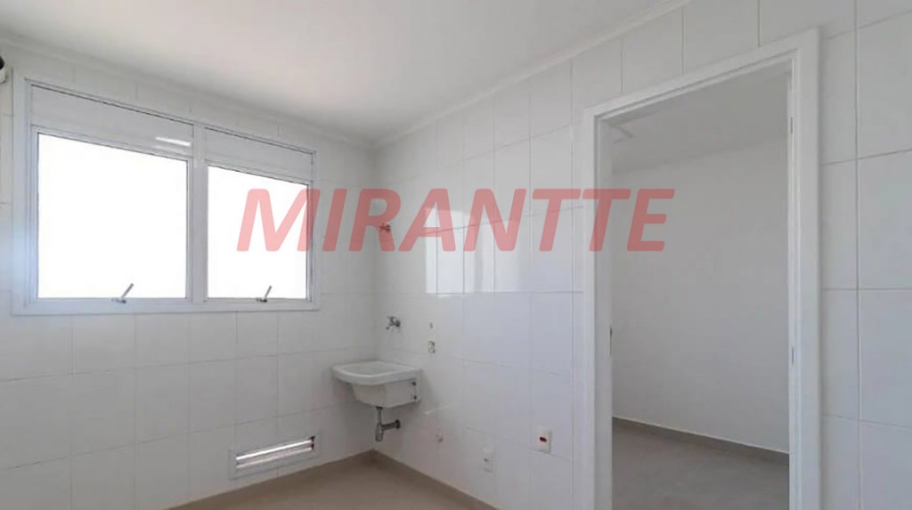 Apartamento de 315m² com 4 quartos em Santana