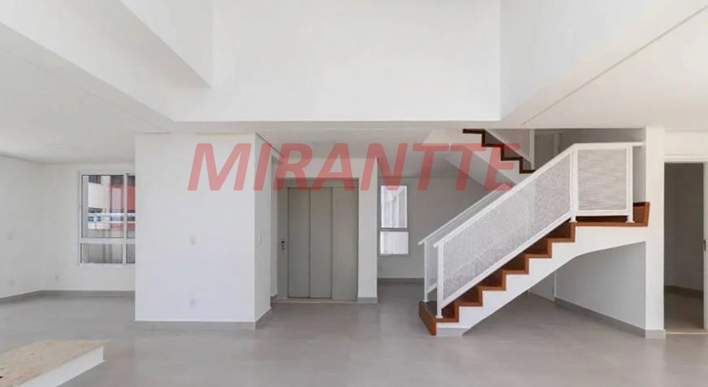 Apartamento de 315m² com 4 quartos em Santana
