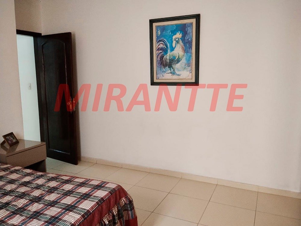 Sobrado de 185m² com 5 quartos em Jardim Tremembé