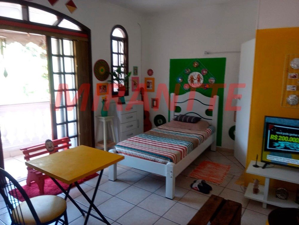 Sobrado de 185m² com 5 quartos em Jardim Tremembé