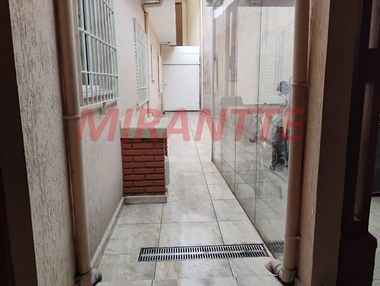 Sobrado de 185m² com 5 quartos em Jardim Tremembé
