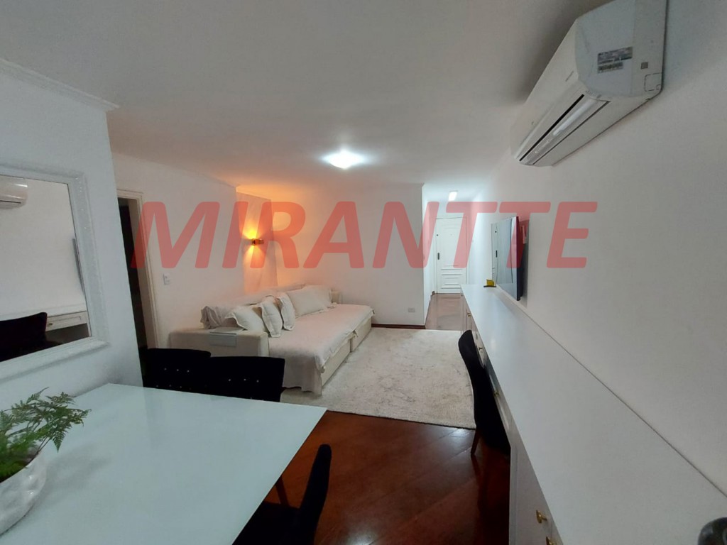 Apartamento de 97m² com 3 quartos em Água Fria