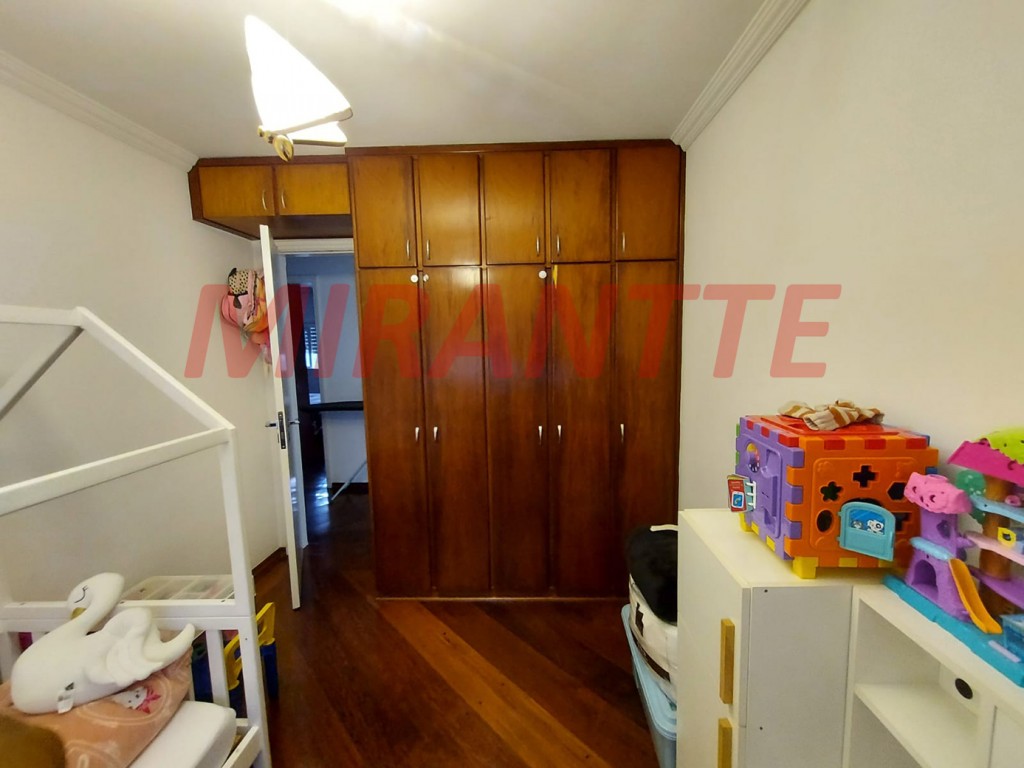 Apartamento de 97m² com 3 quartos em Água Fria