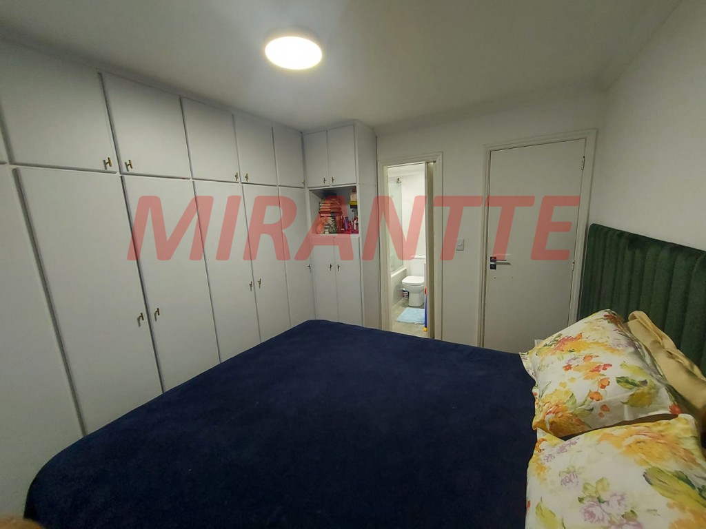 Apartamento de 97m² com 3 quartos em Água Fria