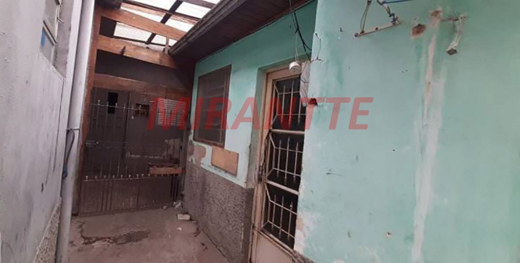 Terreno de 336m² em Parque Peruche