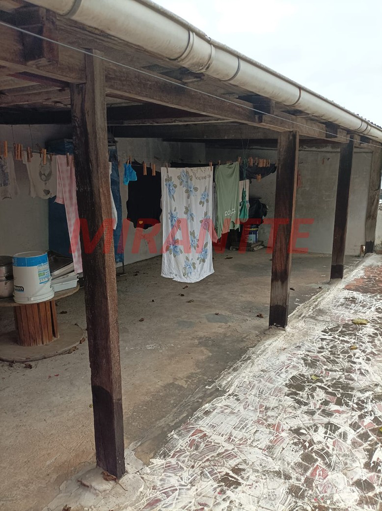 Casa terrea de 236m² com 2 quartos em Imirim