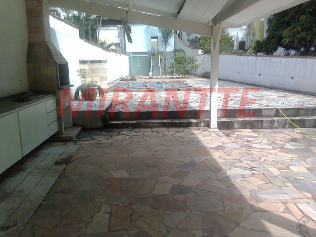 Terreno de 1.395m² em Vila Baruel