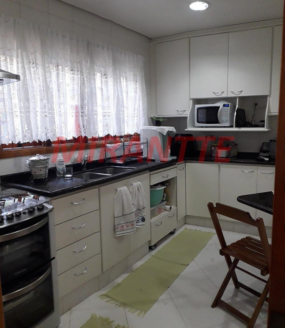 Sobrado de 169m² com 3 quartos em Lauzane Paulista