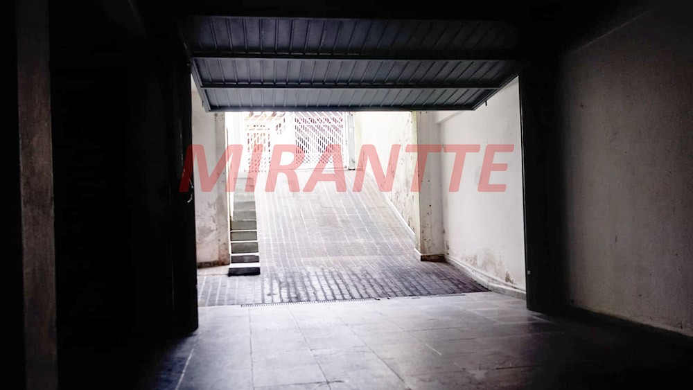 Sobrado de 162m² com 3 quartos em Vila Mazzei