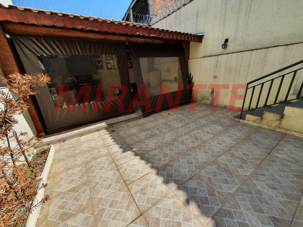 Casa terrea com 3 quartos em Furnas