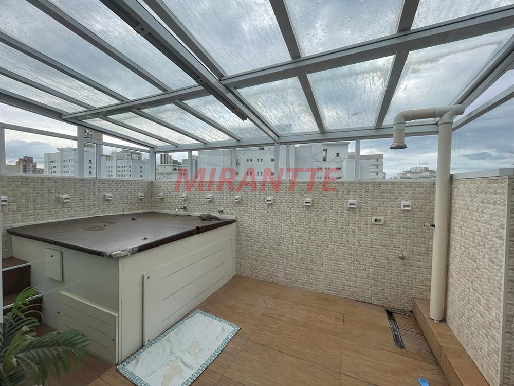 Cobertura de 200m² com 3 quartos em Santana